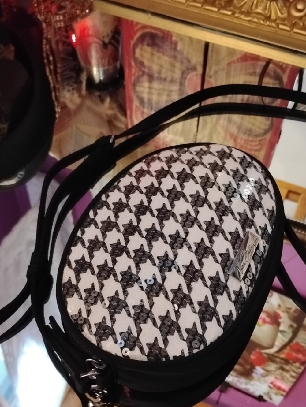 VERA Bradley Crossbody Black and White with Sequin Overlay.  Adjustable Strap - Picture 10 of 13